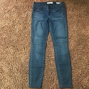 BULLHEAD skinny jeans